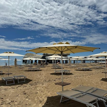 AppArt 21 Lignano Sabbiadoro Exterior foto